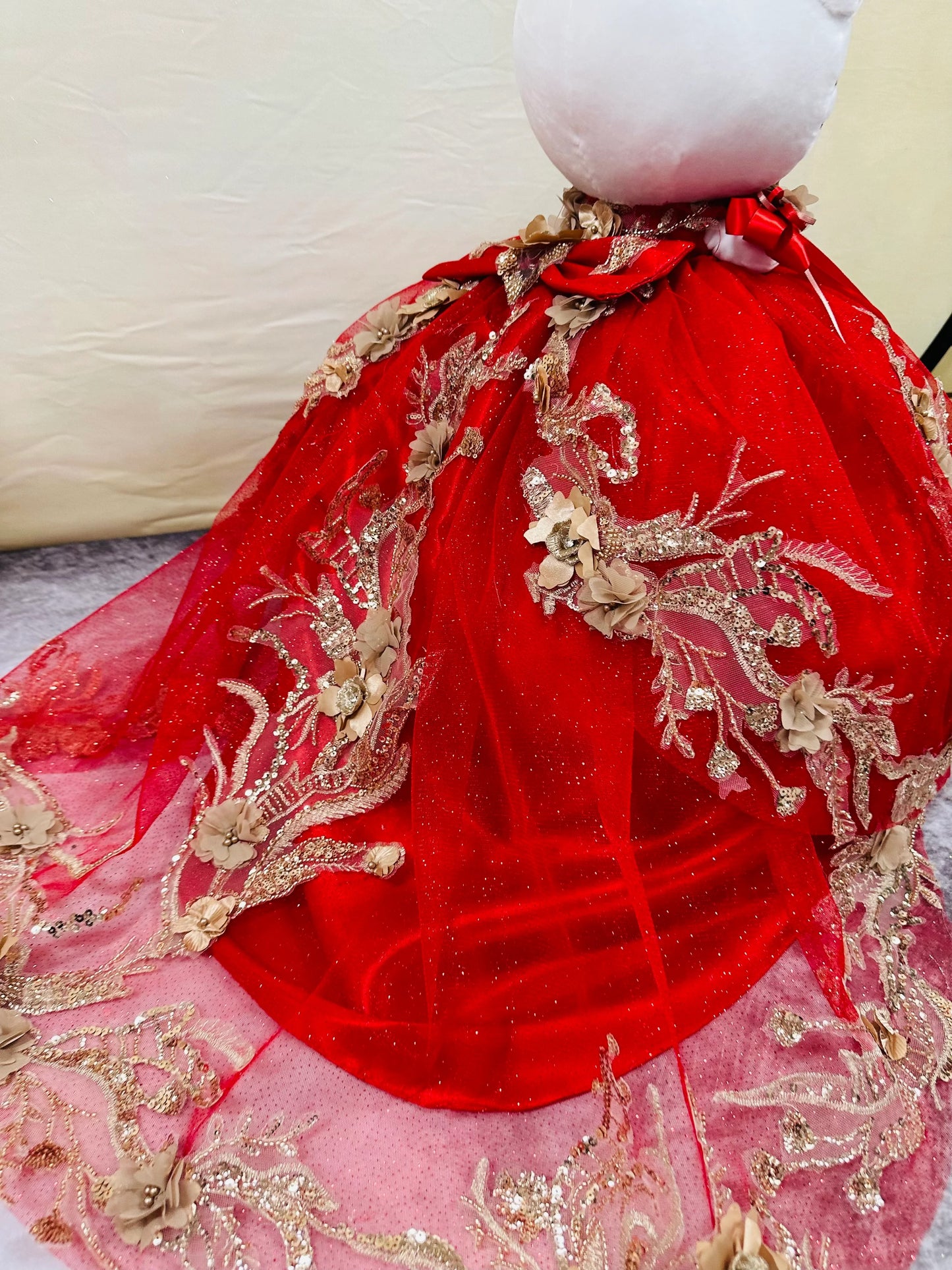 kello Kitty color Dress Red